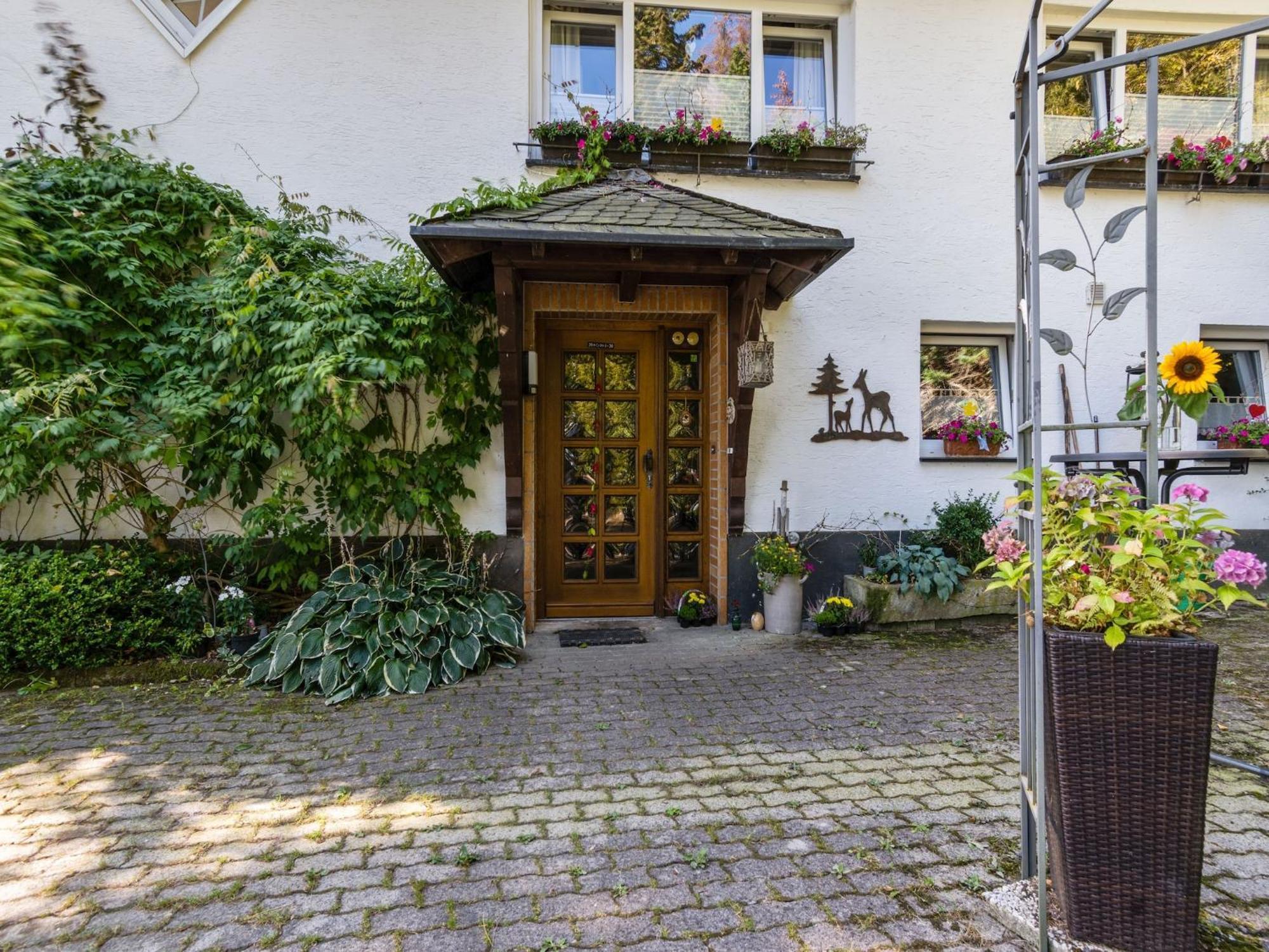 Cosy Apartment In Menkhausen Near The Ski Area Schmallenberg Exterior photo